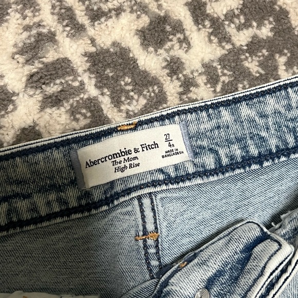 Abercrombie and Fitch Jeans - Picture 3 of 5